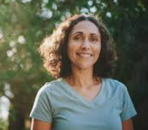 Sara L.