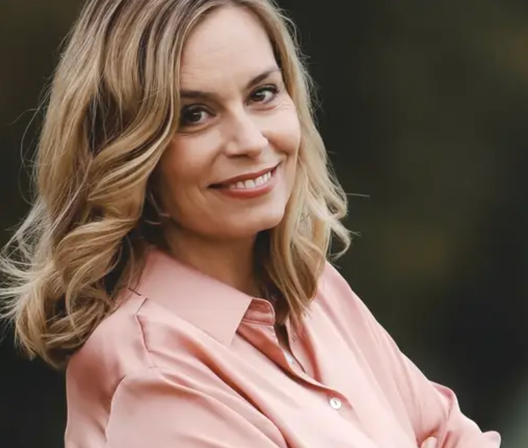 Sandra W.